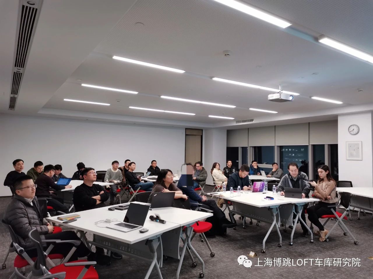 郑州杭州LOFT车库专题会